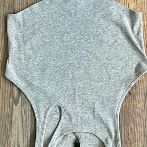 Gray Ribbed Sleeveless crop top